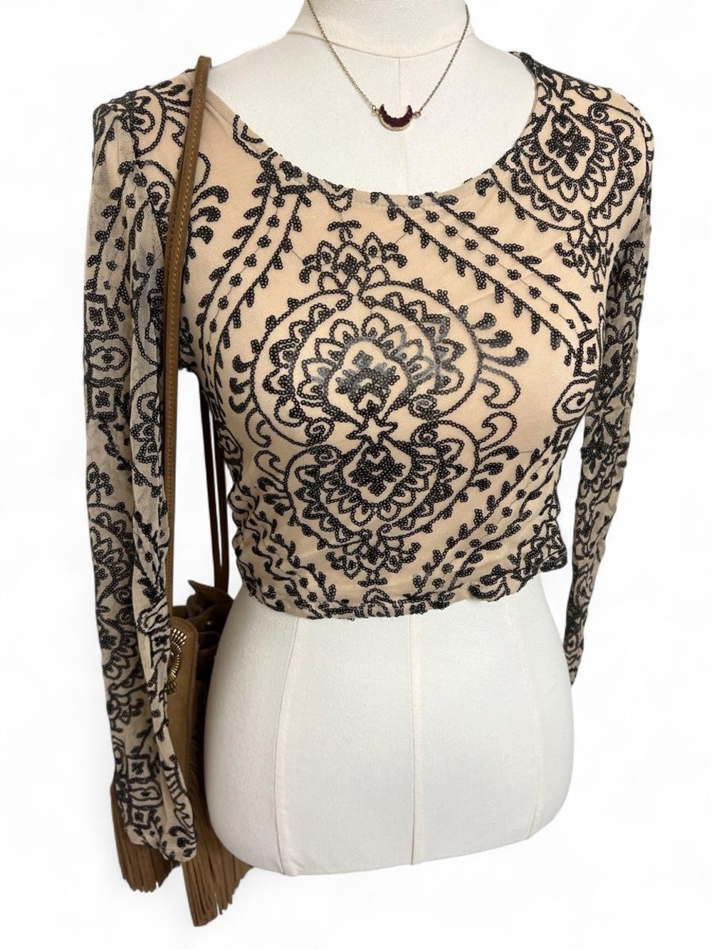 Charlotte Russe y2k beige gray sequins embroidered long sleeve crop top indie